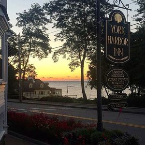 Image post by @themainemag on Instagram