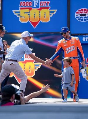 Image post by @itsbristolbaby on Instagram