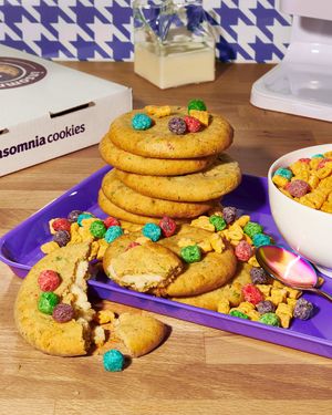 Image post by @insomniacookies on Instagram