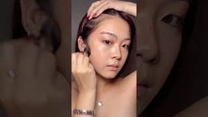 Video post by @glowyamelie on YouTube