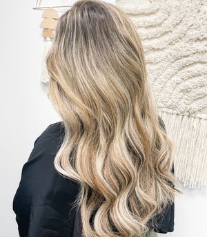 Image post by @srqhair on Instagram