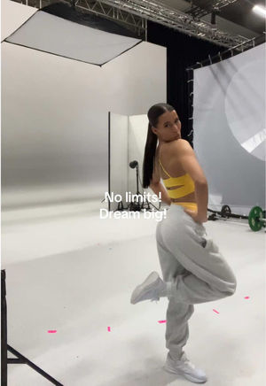 Video post by @emilykhll on TikTok