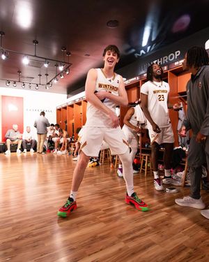 Image post by @winthrop_mbb on Instagram