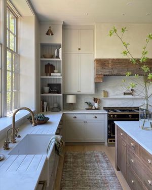 Image post by @shoppeamberinteriors on Instagram