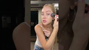 Video post by @sydneyschiffer on YouTube