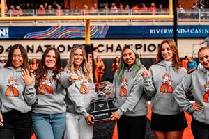 Image post by @cowgirlgolf on Instagram