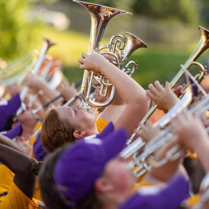 Image post by @westerniluniv on Instagram