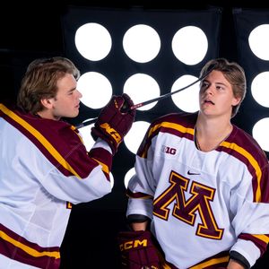 Image post by @gophermhockey on Instagram