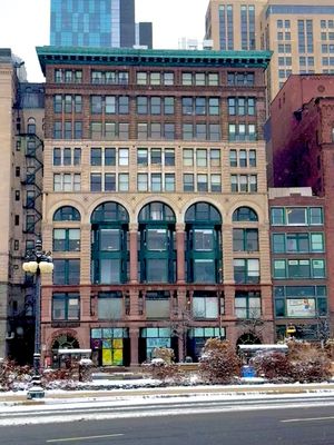 Image post by @fineartsbuilding on Instagram