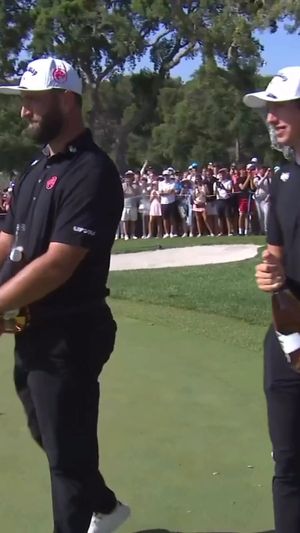 Video post by @livgolfleagueofficial on Facebook