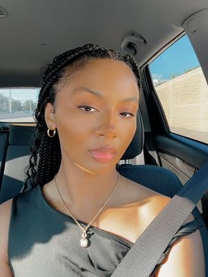 Image post by @itssharonr on Instagram