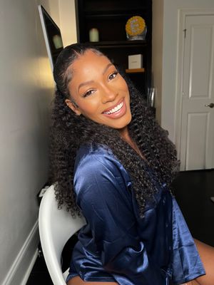 Image post by @erickaajanae on Instagram
