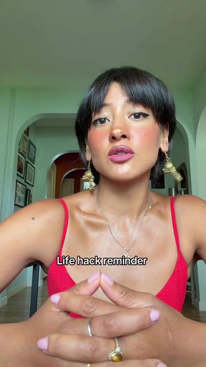 Video post by @sidandlisten on TikTok