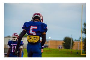 Image post by @sn33kclips on Instagram