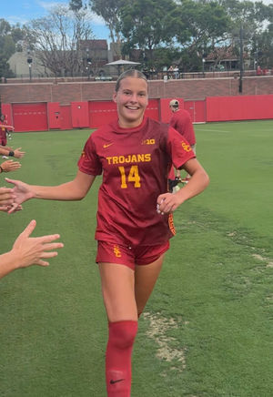 Video post by @usc.athletics on TikTok