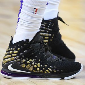 Image post by @nbakicks on Instagram