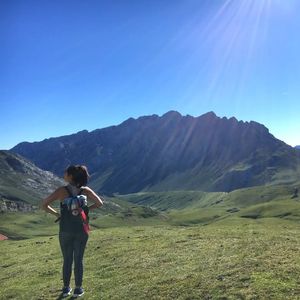 Image post by @putneystudenttravel on Facebook