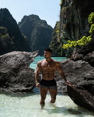 Image post by @nicolasiong on Instagram