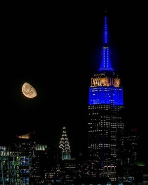 Image post by @empirestatebldg on Instagram