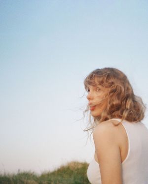 Image post by @taylornation on Instagram