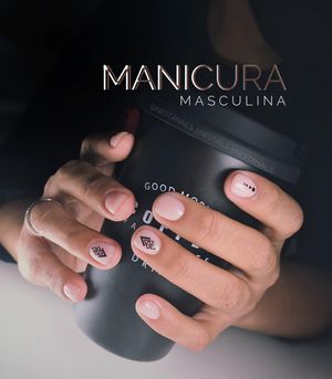 Image post by @nestanails on Instagram