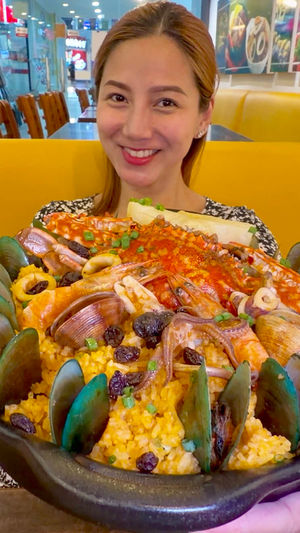 Video post by @laaainebernardo on TikTok