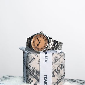 Image post by @fearswatches on Instagram