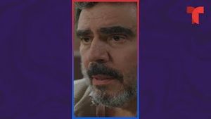 Video post by @telemundo on YouTube