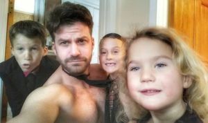 Image post by @johnnybananas on Instagram