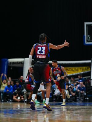 Image post by @shotbymclovin on Instagram