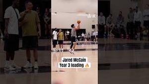 Video post by @bleacherreport on YouTube