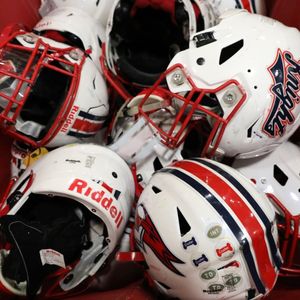 Image post by @riddellsports on Instagram