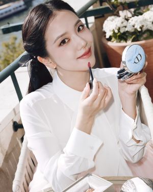 Image post by @elletaiwan on Instagram