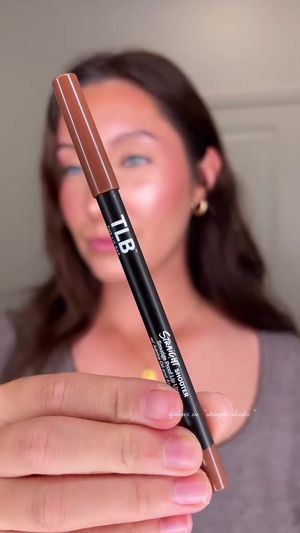 Video post by @thelipbar on TikTok