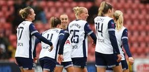 Image post by @SpursWomen on Facebook