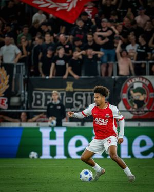 Image post by @azalkmaar on Instagram