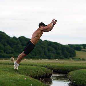 Image post by @rossedgley on Instagram