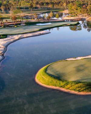 Image post by @unionleaguegolf on Instagram
