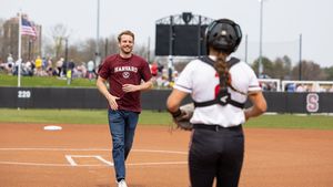 Image post by @HarvardSB on Twitter