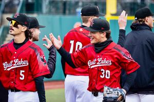 Image post by @greatlakesloons on Instagram