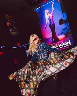 Image post by @parishilton on Instagram