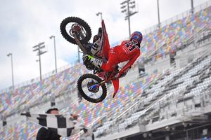Image post by @racerxonline on Instagram
