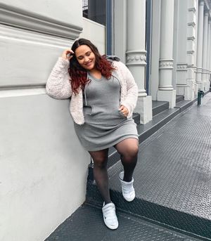 Image post by @loralyee on Instagram