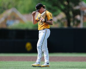 Image post by @uibaseball on Instagram
