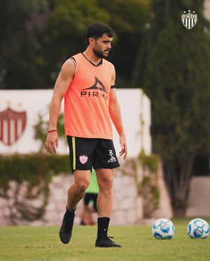 Image post by @clubnecaxa on Instagram