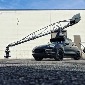 Image post by @motocrane_team on Instagram