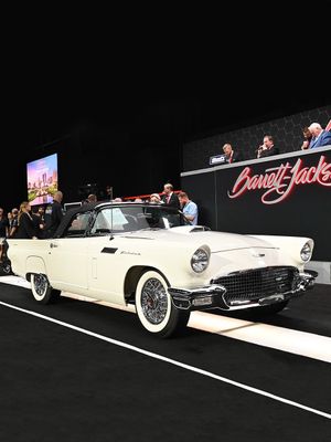 Video post by @barrettjacksontv on TikTok