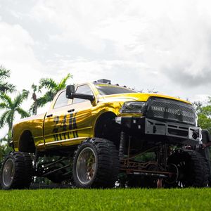 Image post by @teckwrap on Instagram