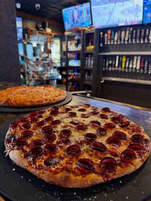 Image post by @wingnutzbarandgrill on Instagram