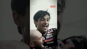 Video post by @fancode on YouTube